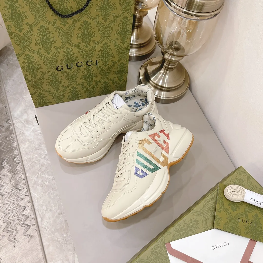 P700👟👟 The top version of GUCCI dad shoes, the latest upgraded version❗❗ The fabric is 100% consistent with the store. The whole series uses four leather styles. Each pattern, color and fabric are one-to-one consistent with the store. Women's size 35 36 37 38 39 40 Men's size 39 40 41 42 43 44 (women's size 34, men's size 45 can be customized)